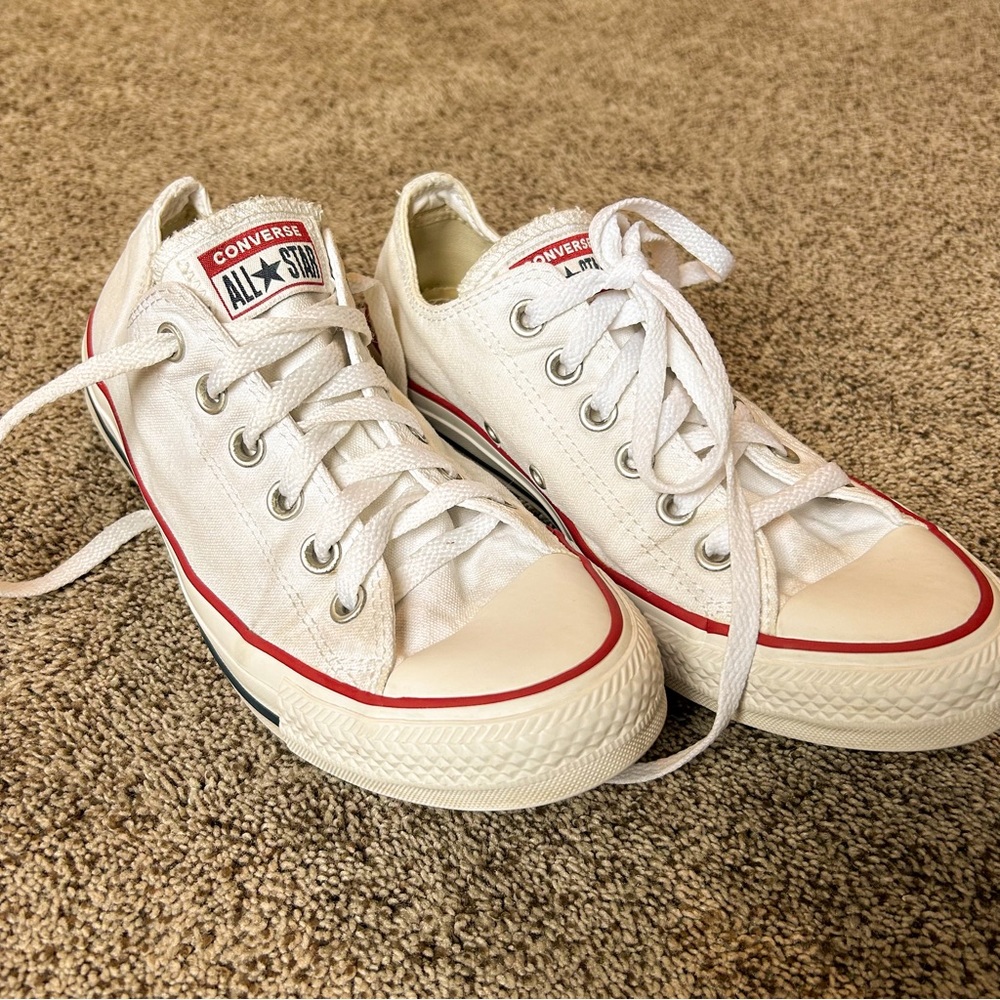 Low Top Chuck Taylor All Star Converse